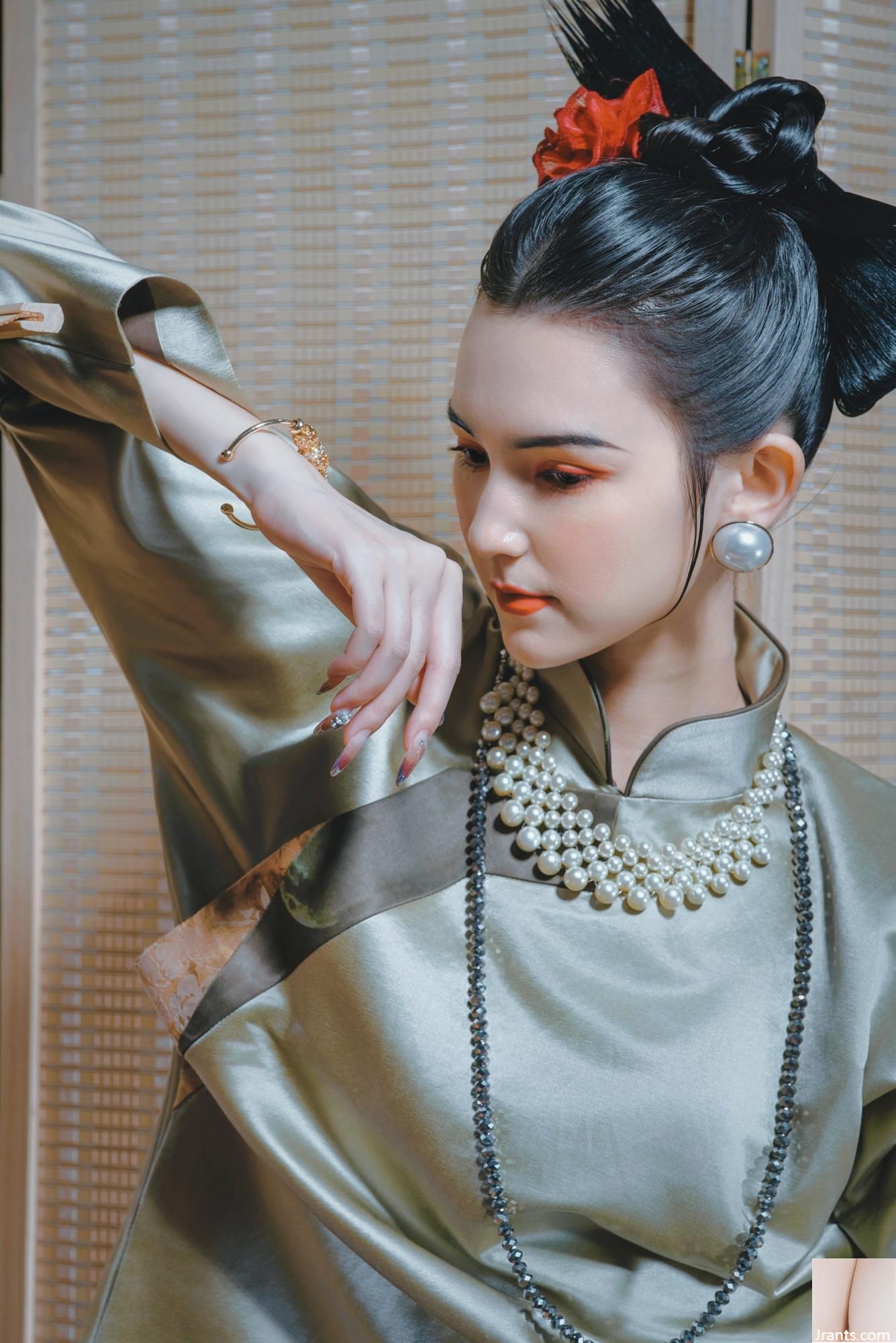 Lotus Leaf Minibus có mùi thơm (22p)