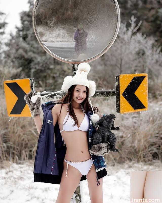 Bộ ngực đầy đặn “Cynthia xixi” rất bắt mắt (10p) - Ảnh 8