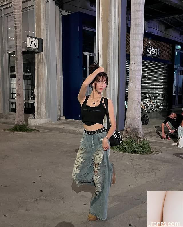 “Vicky” gợi cảm không thể ẩn rất dễ thương (10p) - Ảnh 3