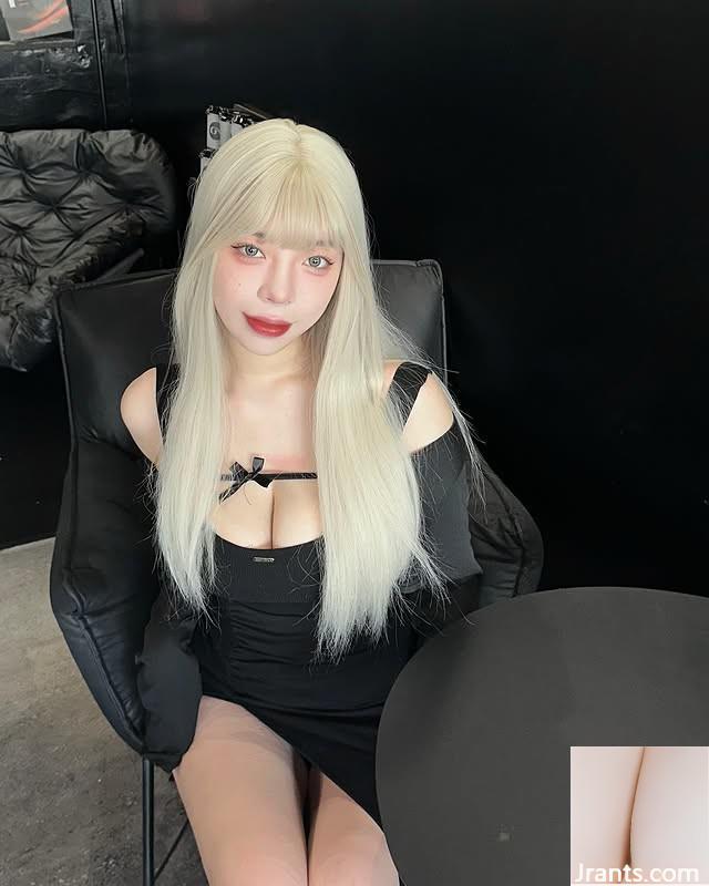 Mô hình gợi cảm “33” nhìn vào nó và khiến mọi người cảm thấy hơi đau khổ (10p) - Ảnh 2