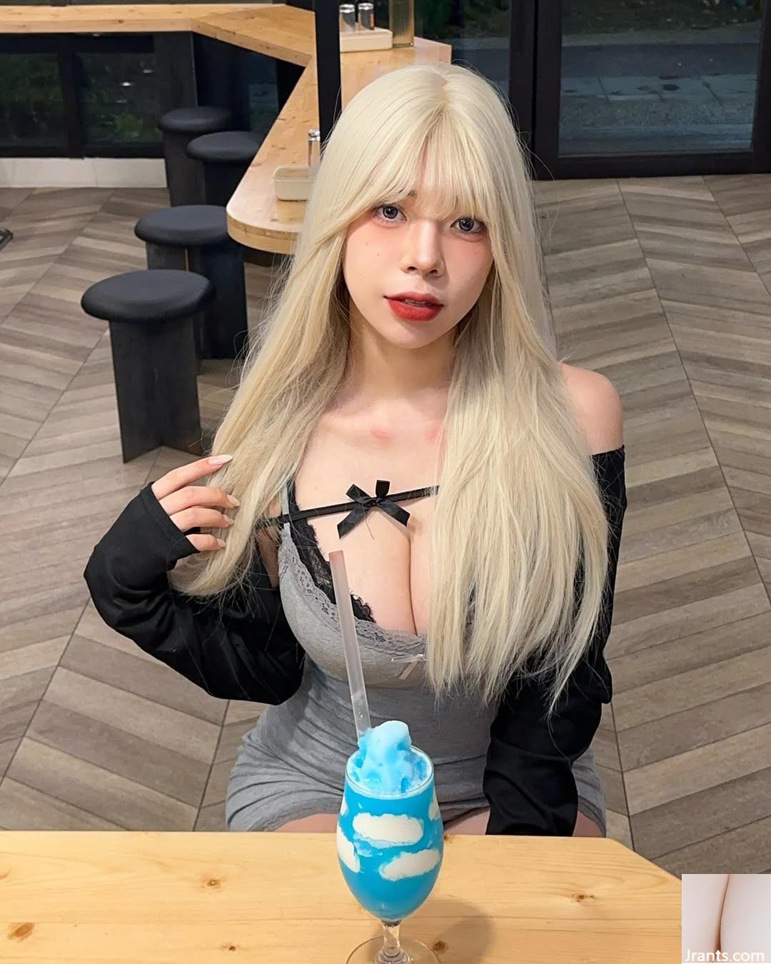 Mô hình gợi cảm “33” nhìn vào nó và khiến mọi người cảm thấy hơi đau khổ (10p) - Ảnh 6