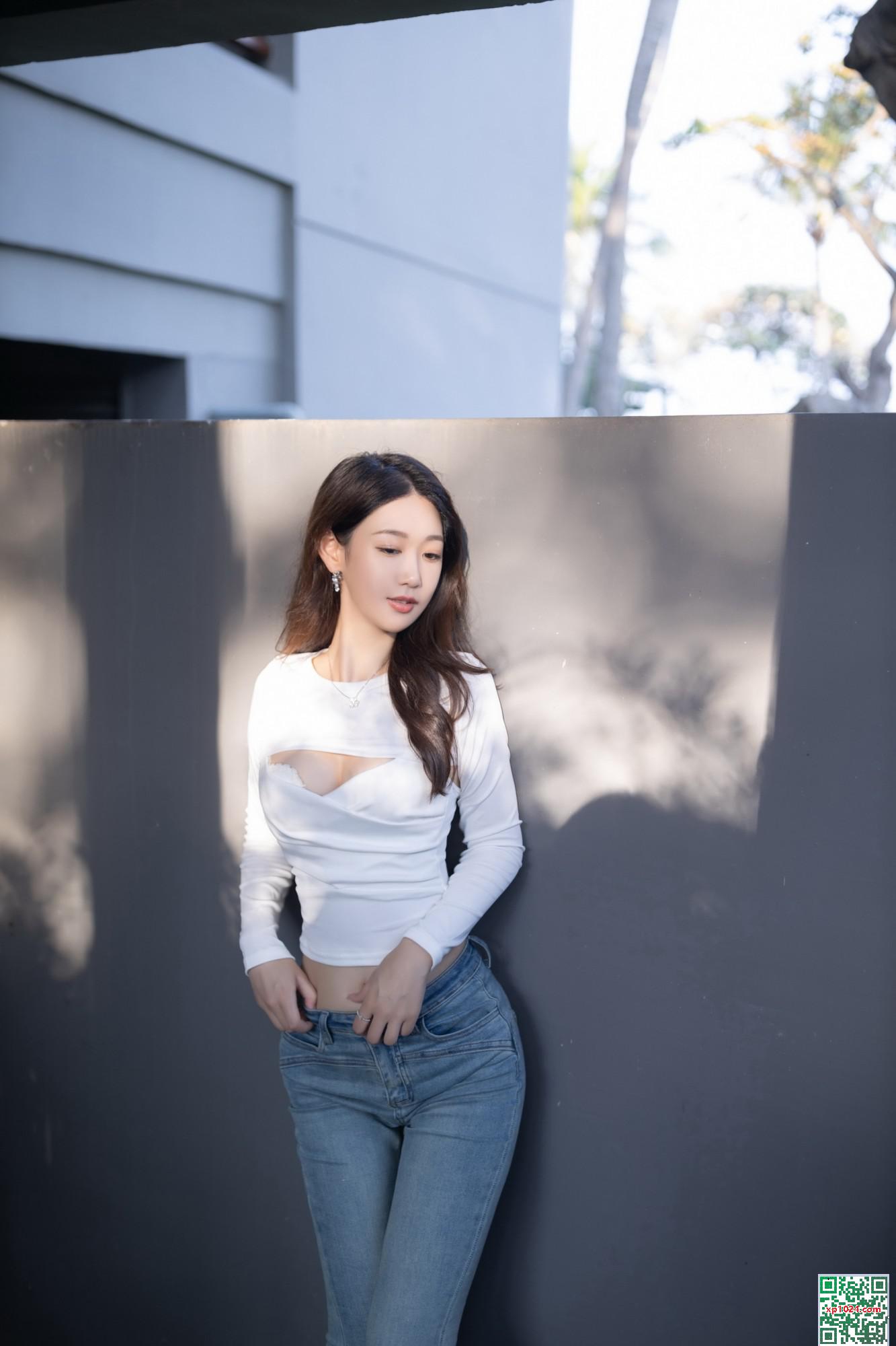 Ảnh quần jean ngoài trời Tang Anqi (81p) - Ảnh 3