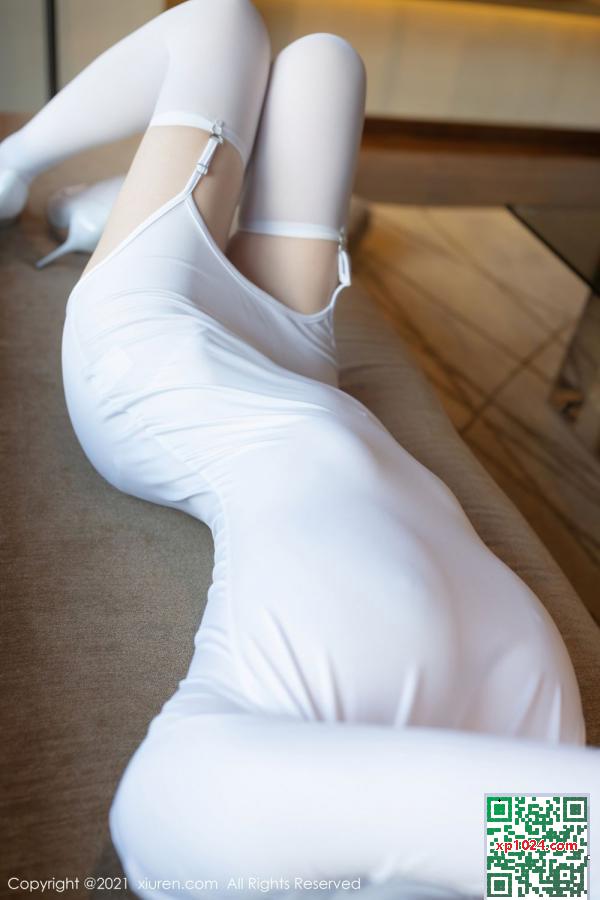 Nữ thần Otaku Anran Maleah là người da trắng và quyến rũ (82p) - Ảnh 15