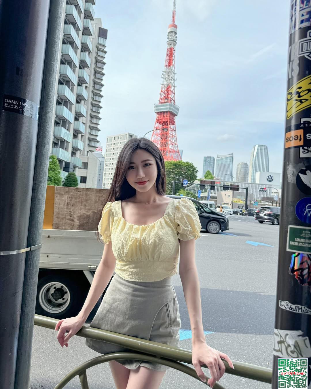 Đánh bom tầm nhìn của bạn từ góc nhìn nóng bỏng “Sunny_rao FangQing” (21p)