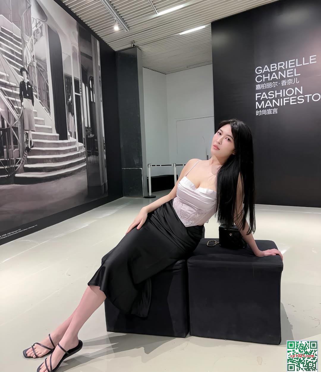 “Aiweihero_li aiwei” tác động trực quan khiến mọi người cảm thấy yếu đuối và không thể đứng (22p) - Ảnh 14