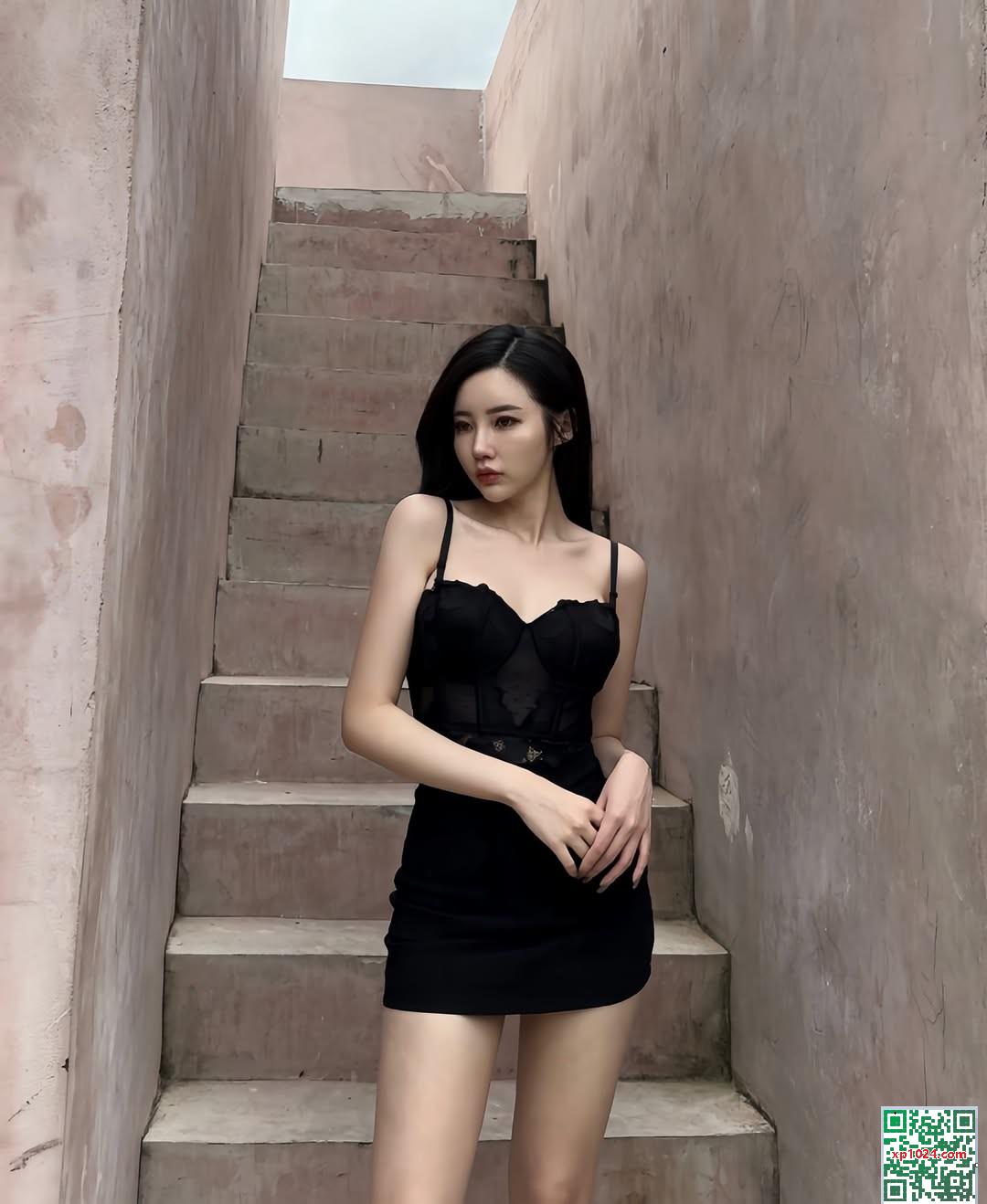 Cô gái ngực lớn với sự phân tách sâu V “Xinpei Mandy” khá bắt mắt (20p) - Ảnh 12