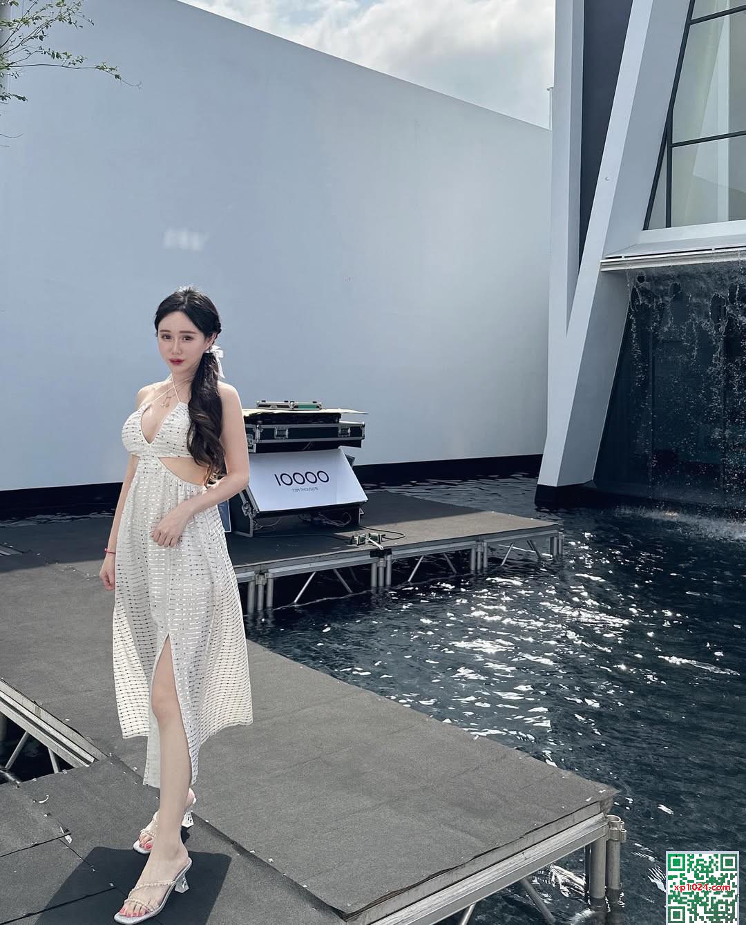 Một cô gái xinh đẹp với một nhân vật hàng đầu “Miki_miki” (21p) - Ảnh 15