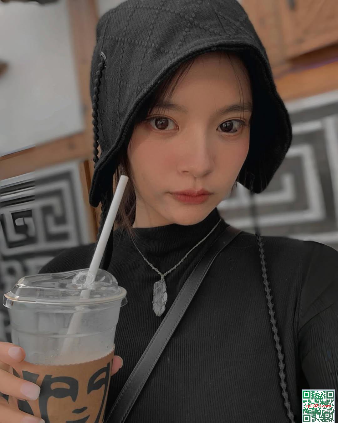 Da trắng tuyết cám dỗ “Zeng Peichen” Cô gái mắt to với khuôn mặt ngọt ngào (20p)