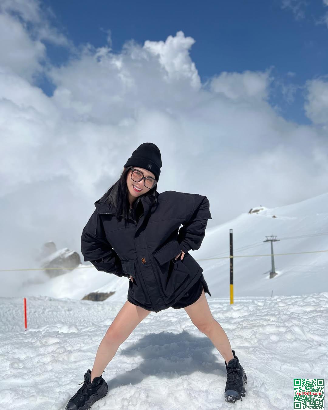 “Xiao Fujie” Bộ ngực đẹp sắp khoe thân hình (22p) - Ảnh 17