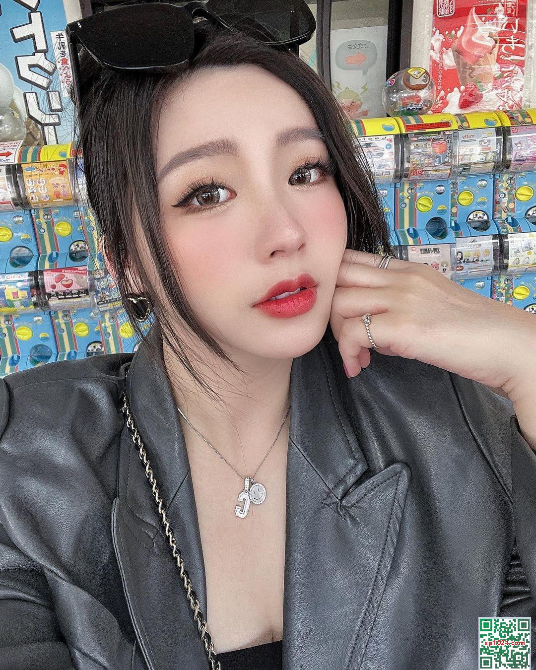 “Xiao Fujie” Bộ ngực đẹp sắp khoe thân hình (22p) - Ảnh 19