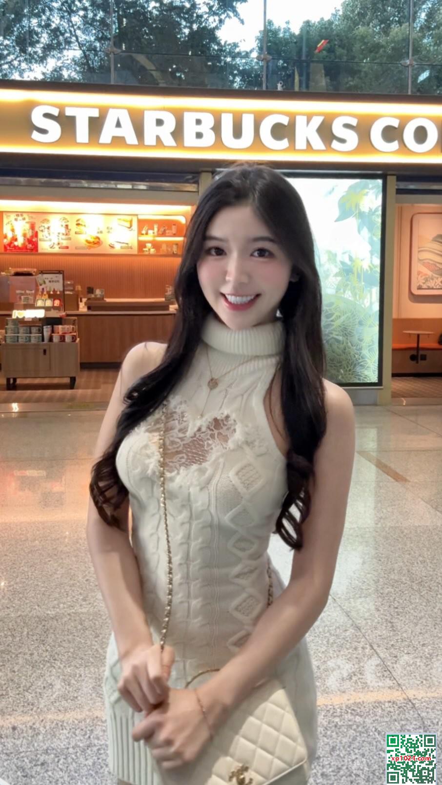 “Zhang Anqi (Qiqi)” Ngực trắng và đẹp là trọng tâm của khán giả (22p)