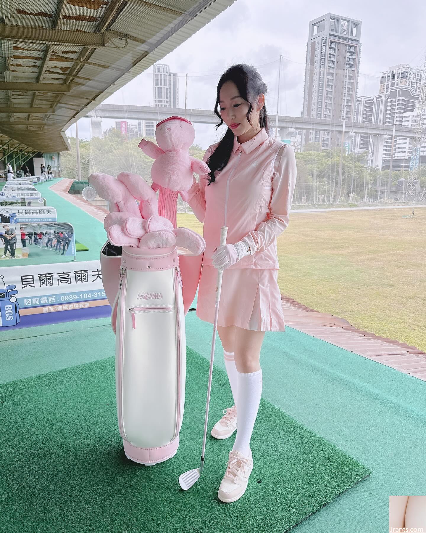 “Yuyuyu” có tính khí gợi cảm và hình dạng vú đầy đặn (15p)