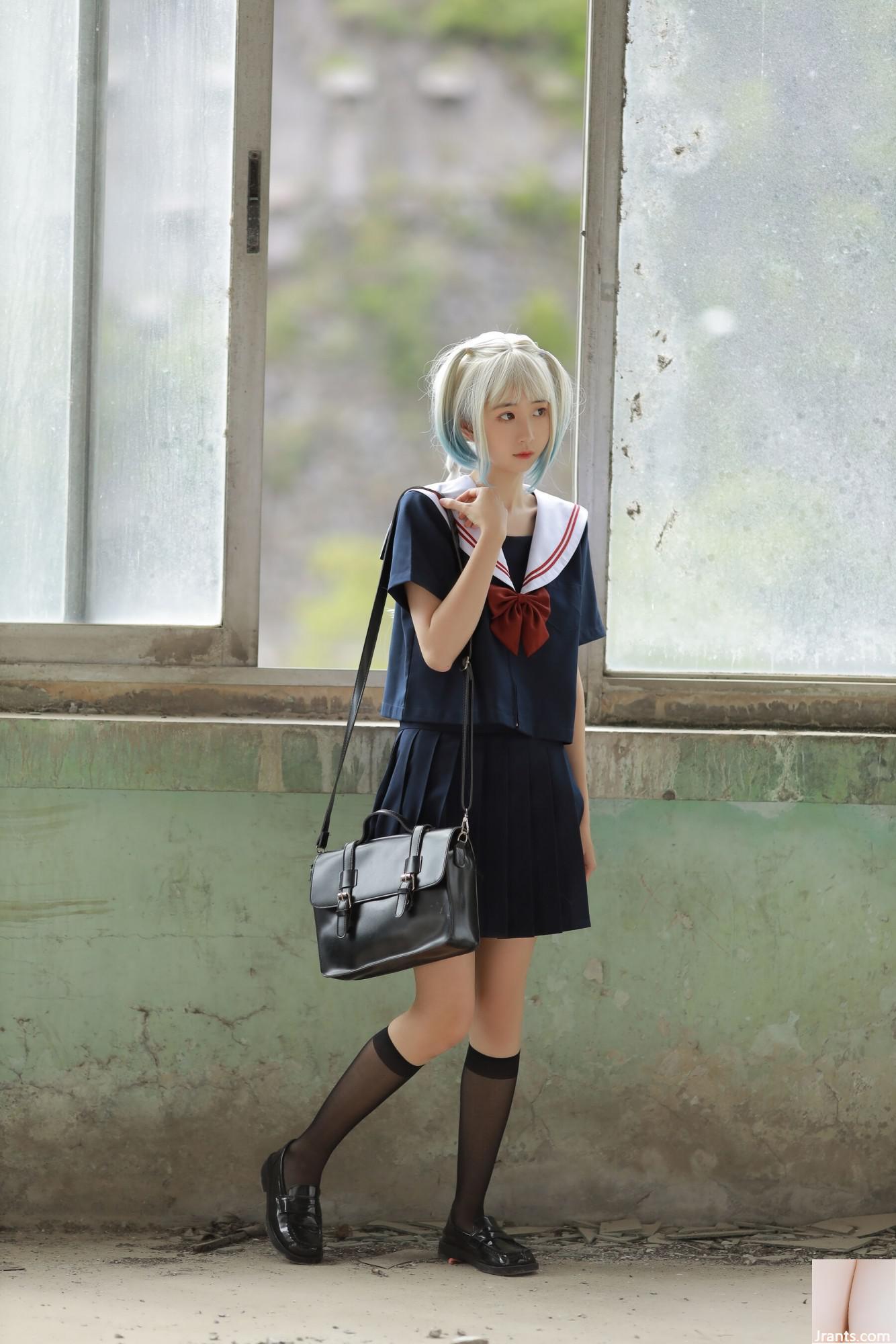 Goldfish Kinngyo “Thăm dò · Tòa nhà giảng dạy bị bỏ hoang” (47p)