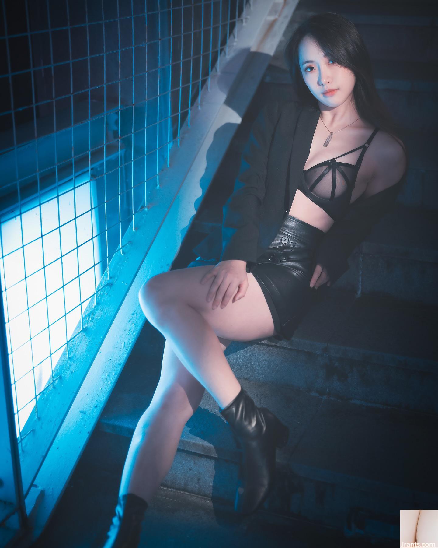 “Qing Mqing_emilie” tác động trực quan khiến mọi người cảm thấy yếu đuối và không thể đứng (28p) - Ảnh 5