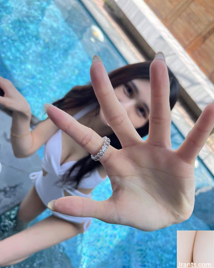 “Qrra_qua” đã vô cùng xúc động từ cái nhìn đầu tiên và ngày càng tức giận hơn (20p) - Ảnh 12