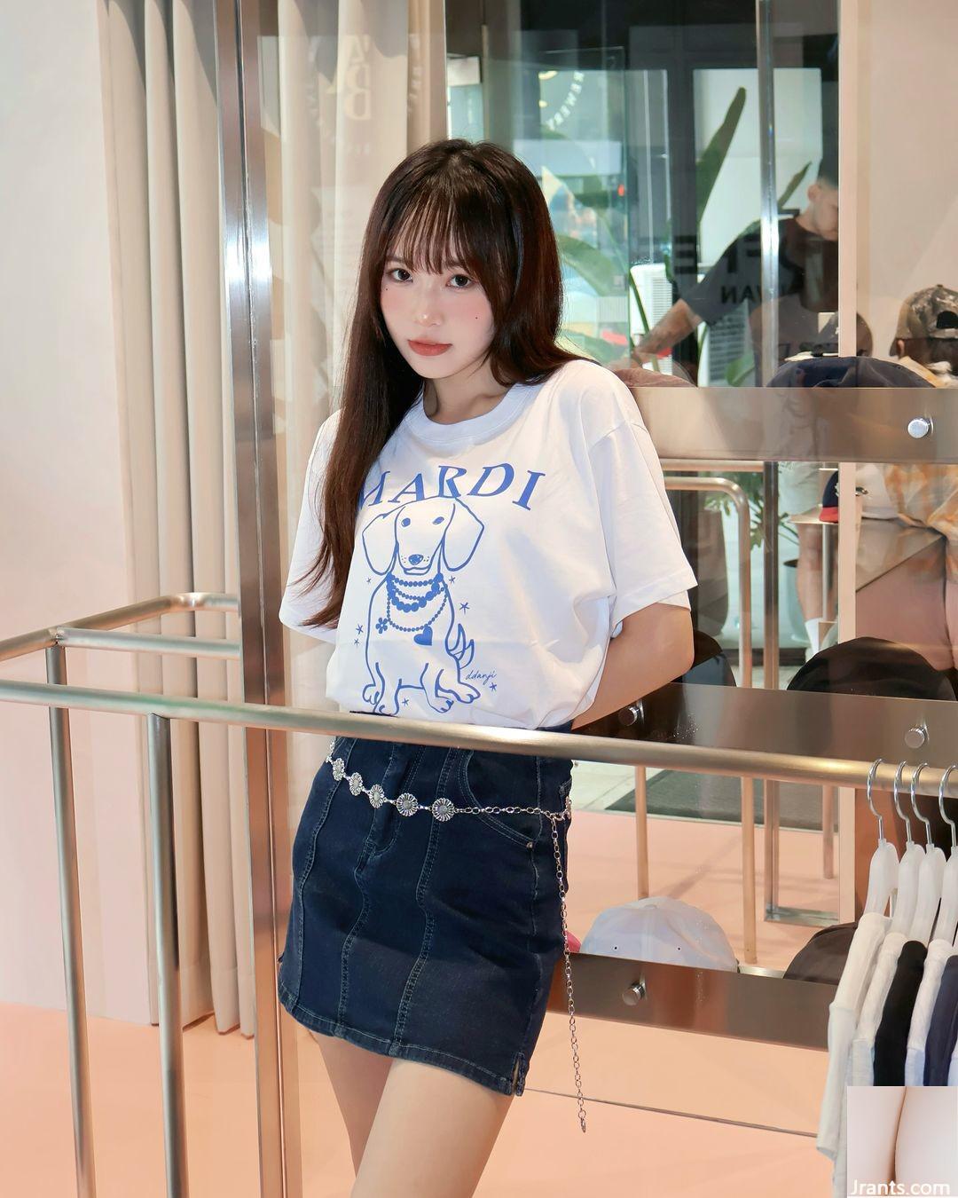 Nụ cười và cơ thể và cơ thể của cơ thể nóng bỏng “đầy vẻ đẹp (25p) - Ảnh 13