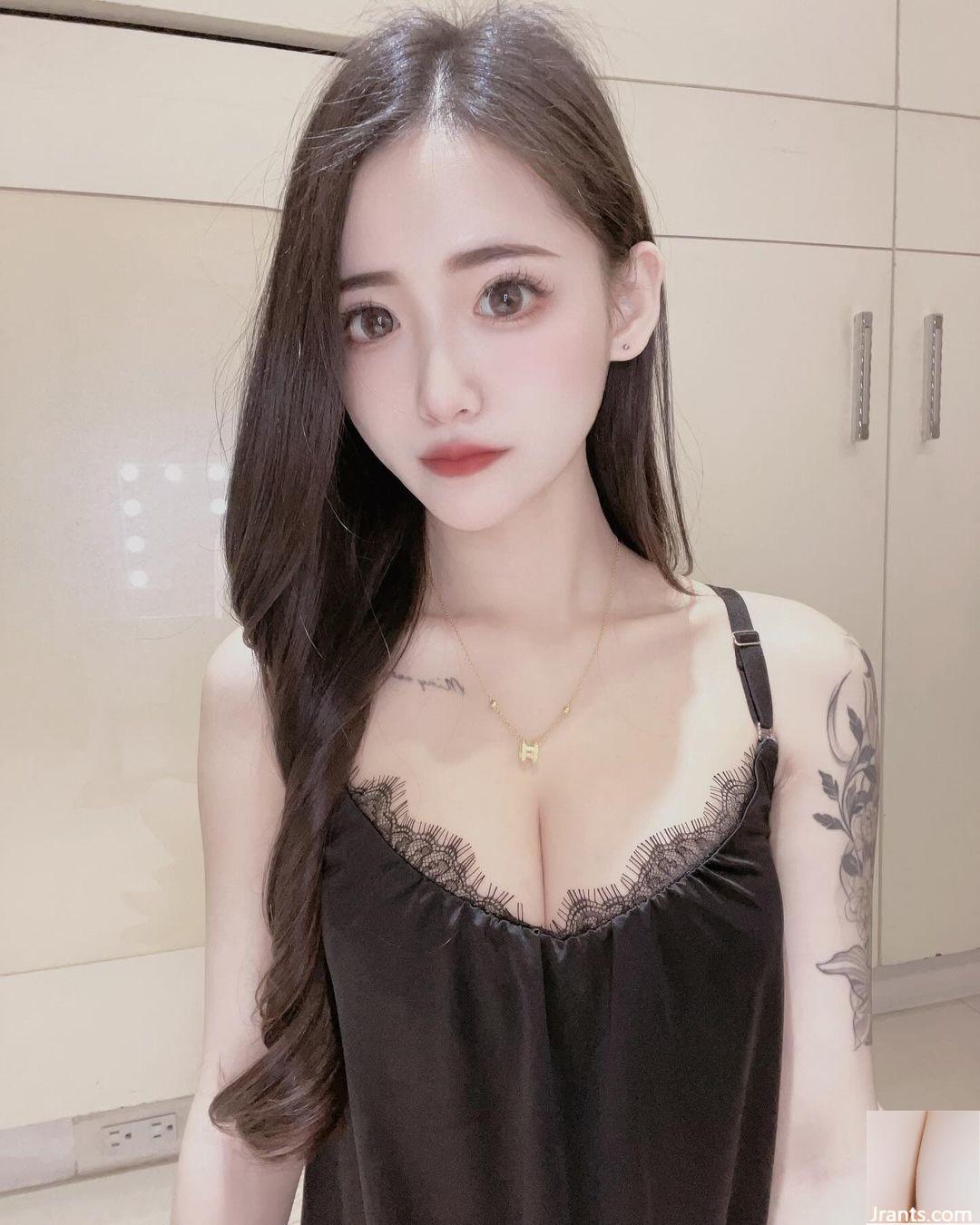 Phù hợp hoàn hảo “Da” cho tính khí và nụ cười và cơ thể trắng (24p) - Ảnh 9