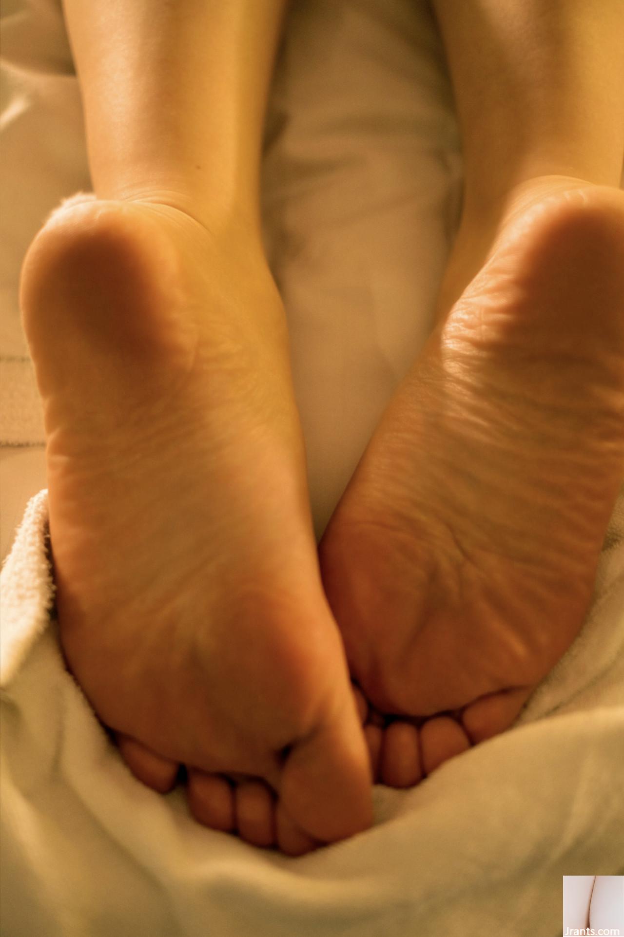 (Takarata Ayana) Ra mắt bộ ảnh sexy, fan vô cùng phấn khích sau khi xem (24P) - Ảnh 13