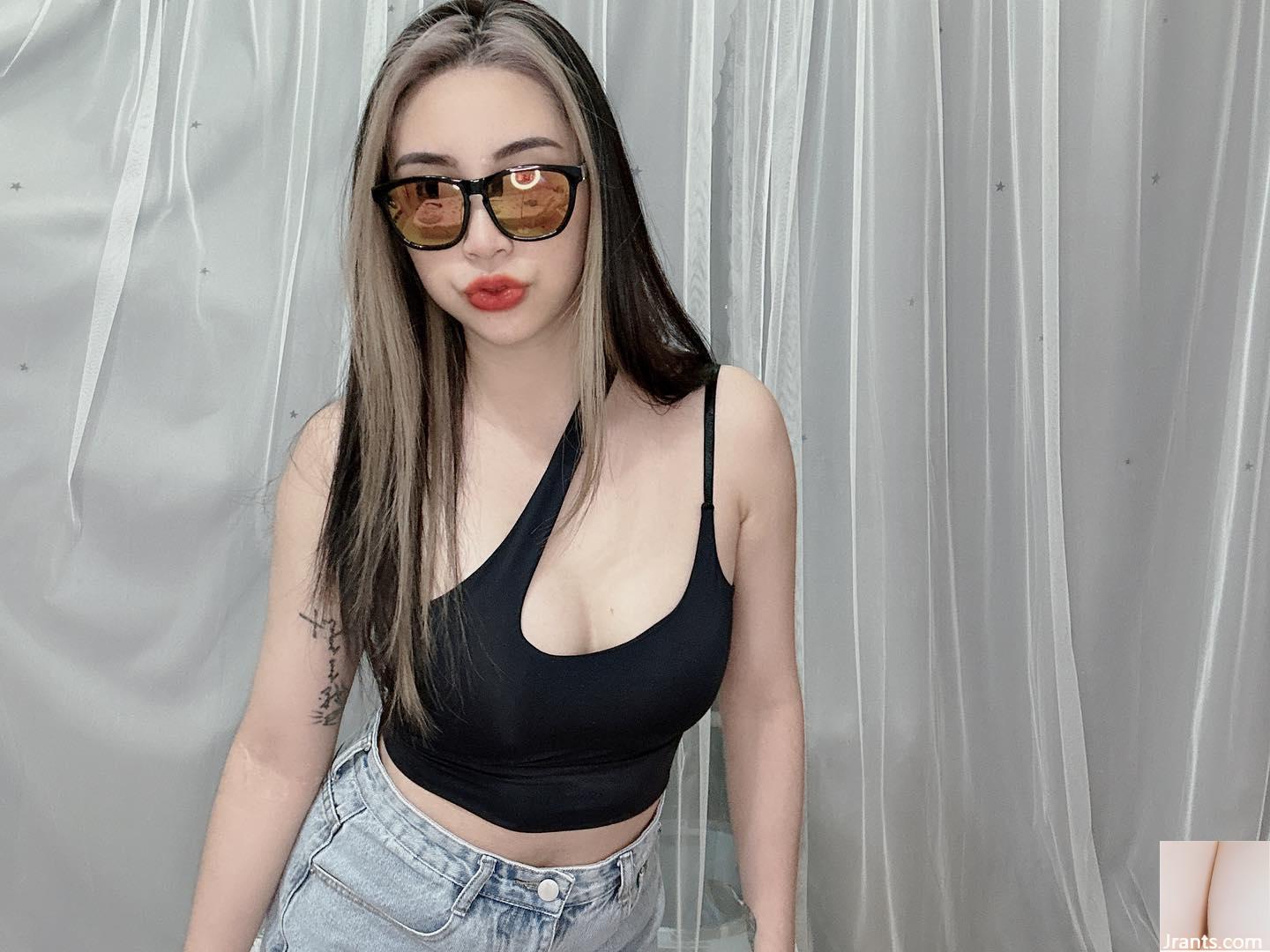 “Yuliana” cám dỗ thuần túy một khi hài lòng (18p) - Ảnh 12