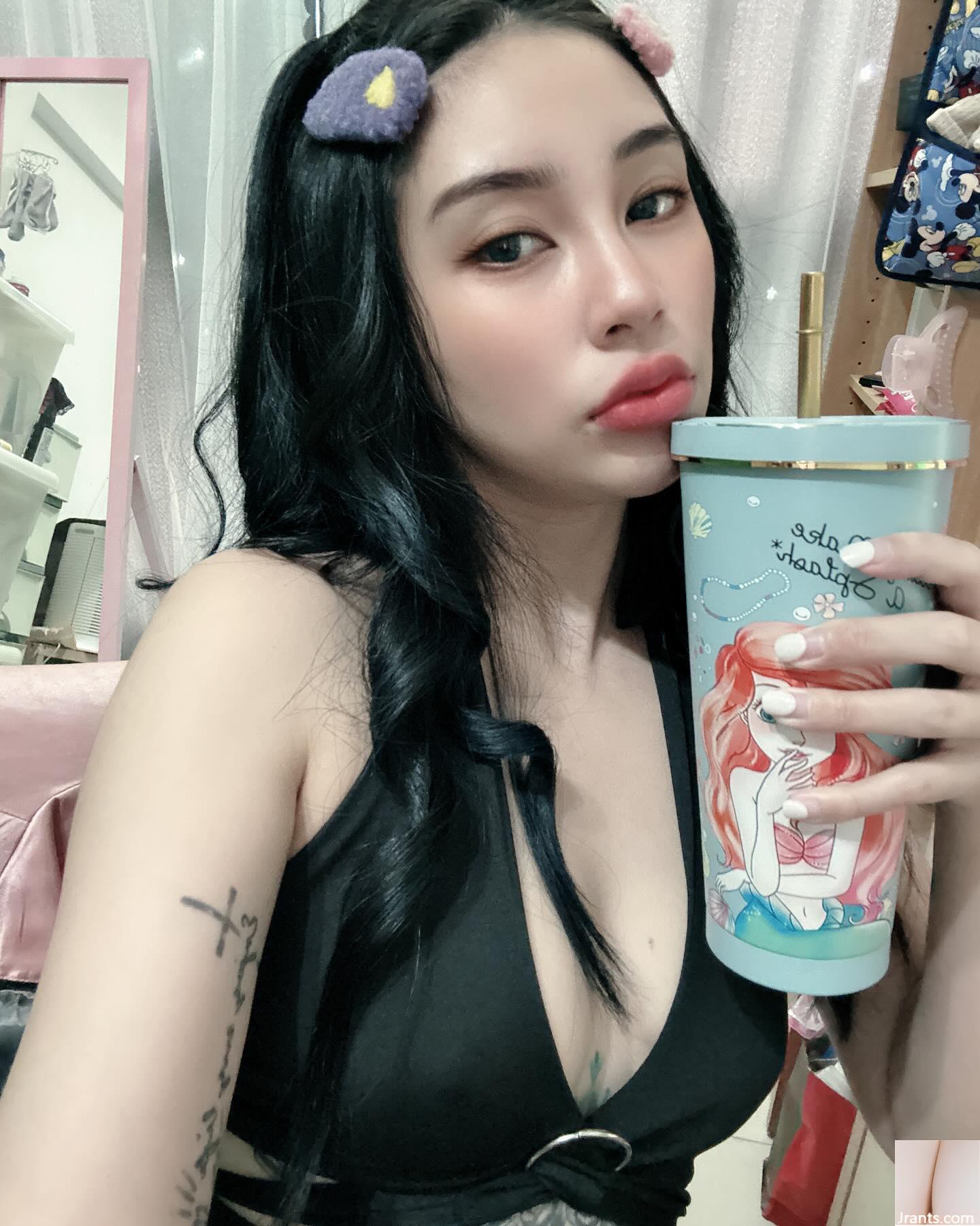 “Yuliana” cám dỗ thuần túy một khi hài lòng (18p) - Ảnh 3