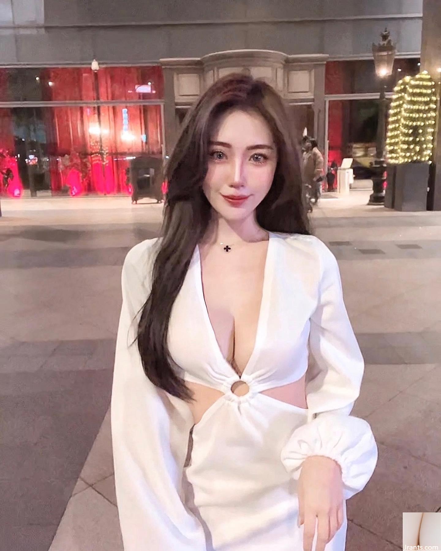 Người hâm mộ hét lên vì phạm lỗi “Yun” ngực cắt thấp thực sự hoàn hảo (18p) - Ảnh 9