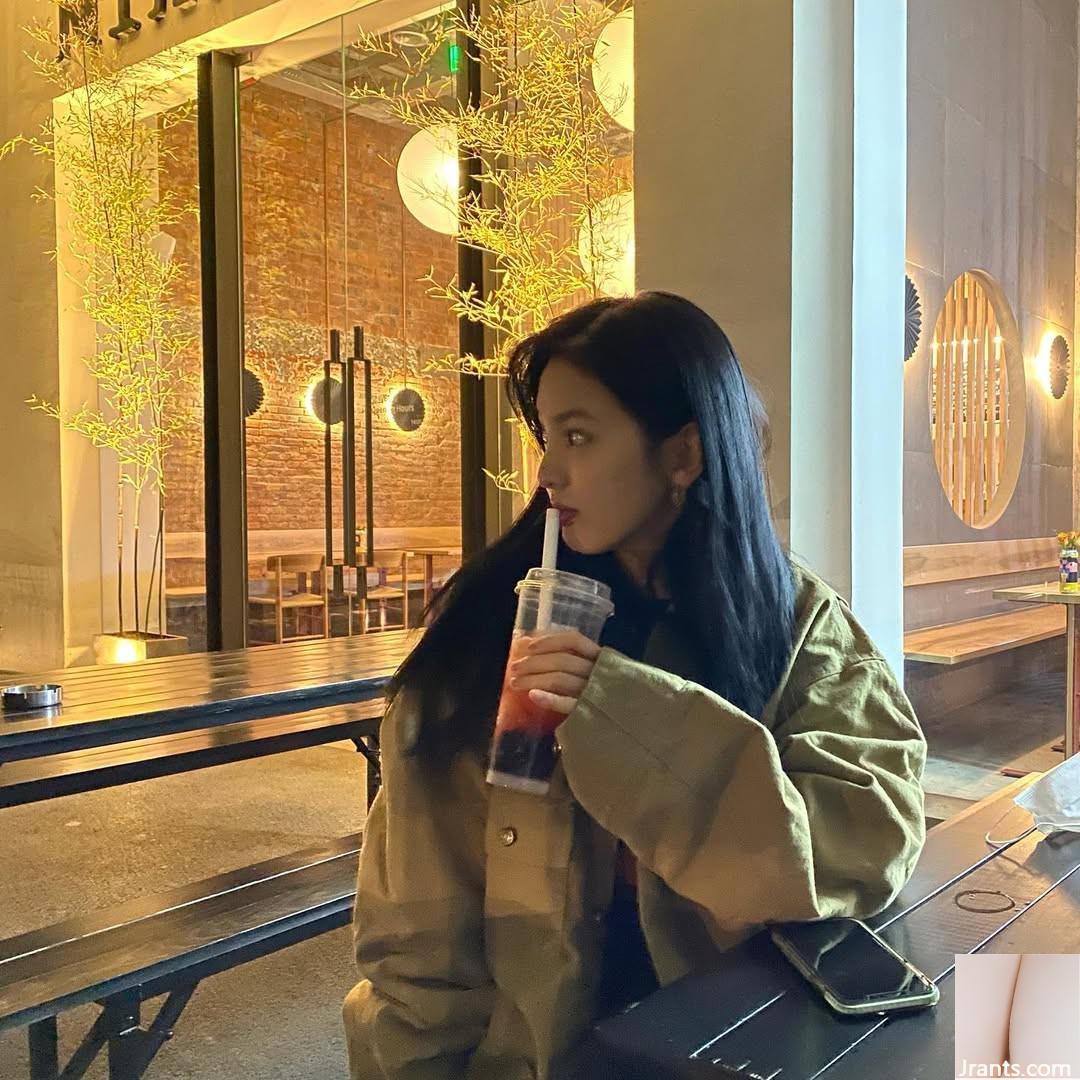 Demon nhỏ gợi cảm “Zhang Ruonan” không có giới hạn trên bức tranh bắt mắt (16p) - Ảnh 3