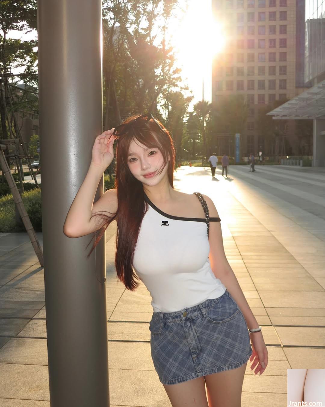 Nụ cười ngọt ngào “Annnnnnnn” có thân hình nóng bỏng (18p) - Ảnh 13