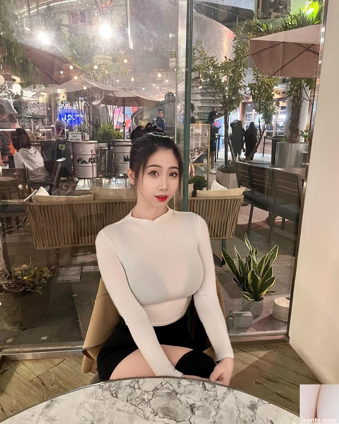 “Minhee” Đường cong hoàn hảo vô thức khiến mọi người rơi vào đó (22p) - Ảnh 14