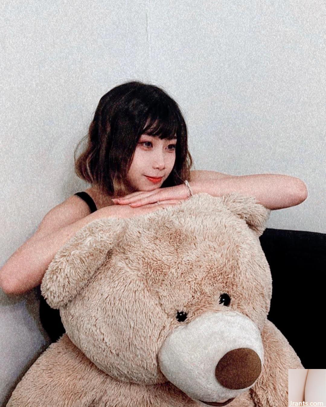 “Minhee” Đường cong hoàn hảo vô thức khiến mọi người rơi vào đó (22p) - Ảnh 5