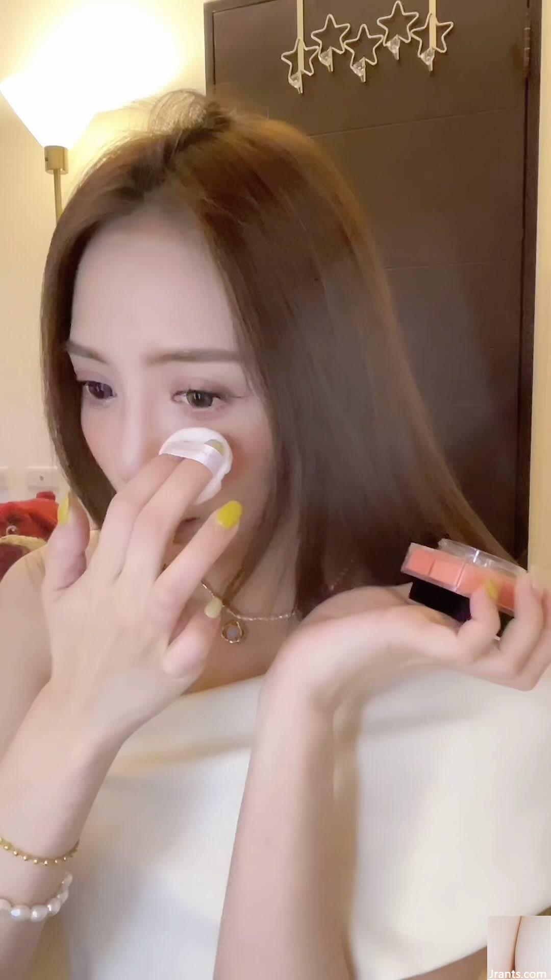 Khuôn mặt của thiên thần “Marina” đôi mắt siêu xuất hiện (11p) - Ảnh 10