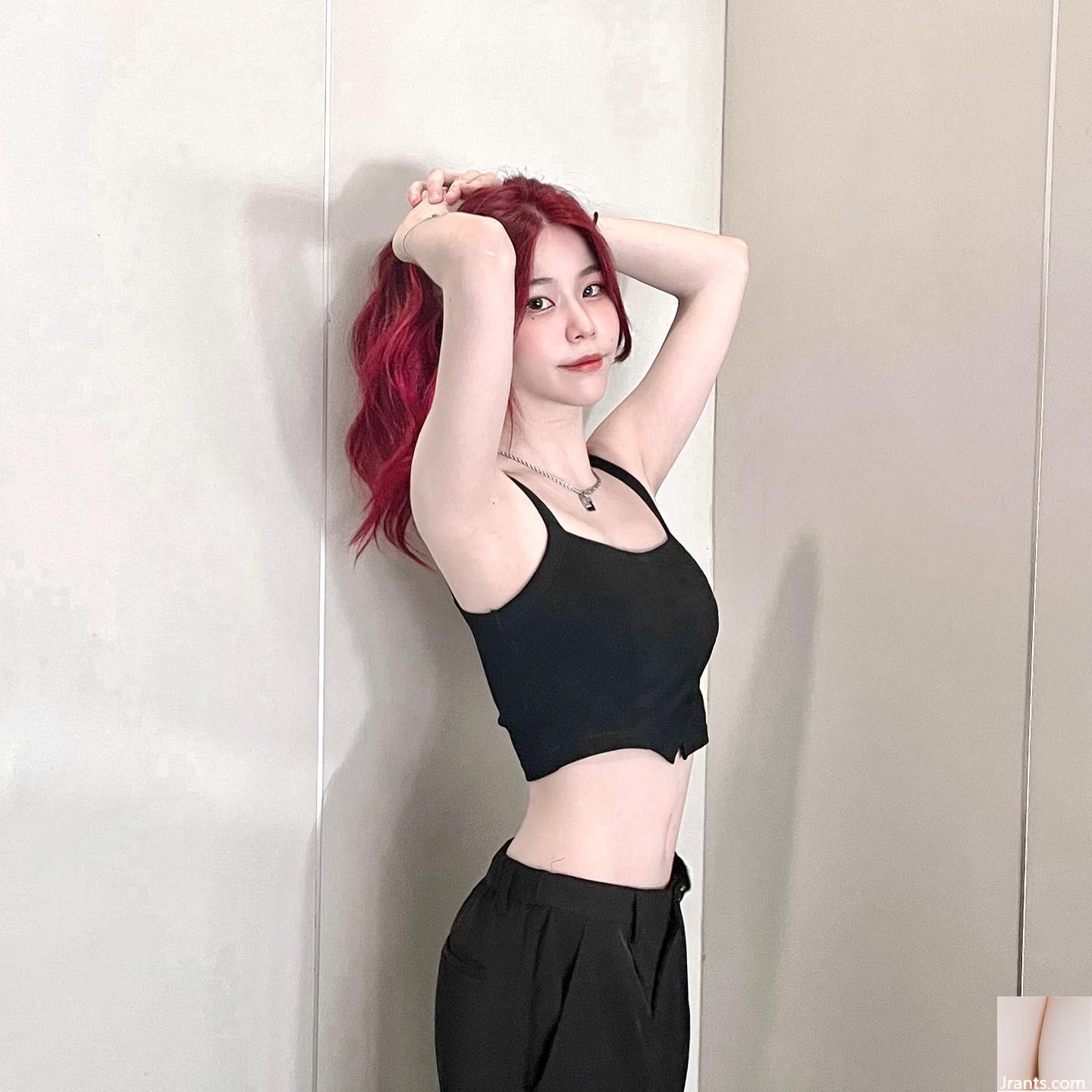 Một cám dỗ vú thon gọn và tính khí “Chen” và cơ thể mỏng (22p) - Ảnh 10