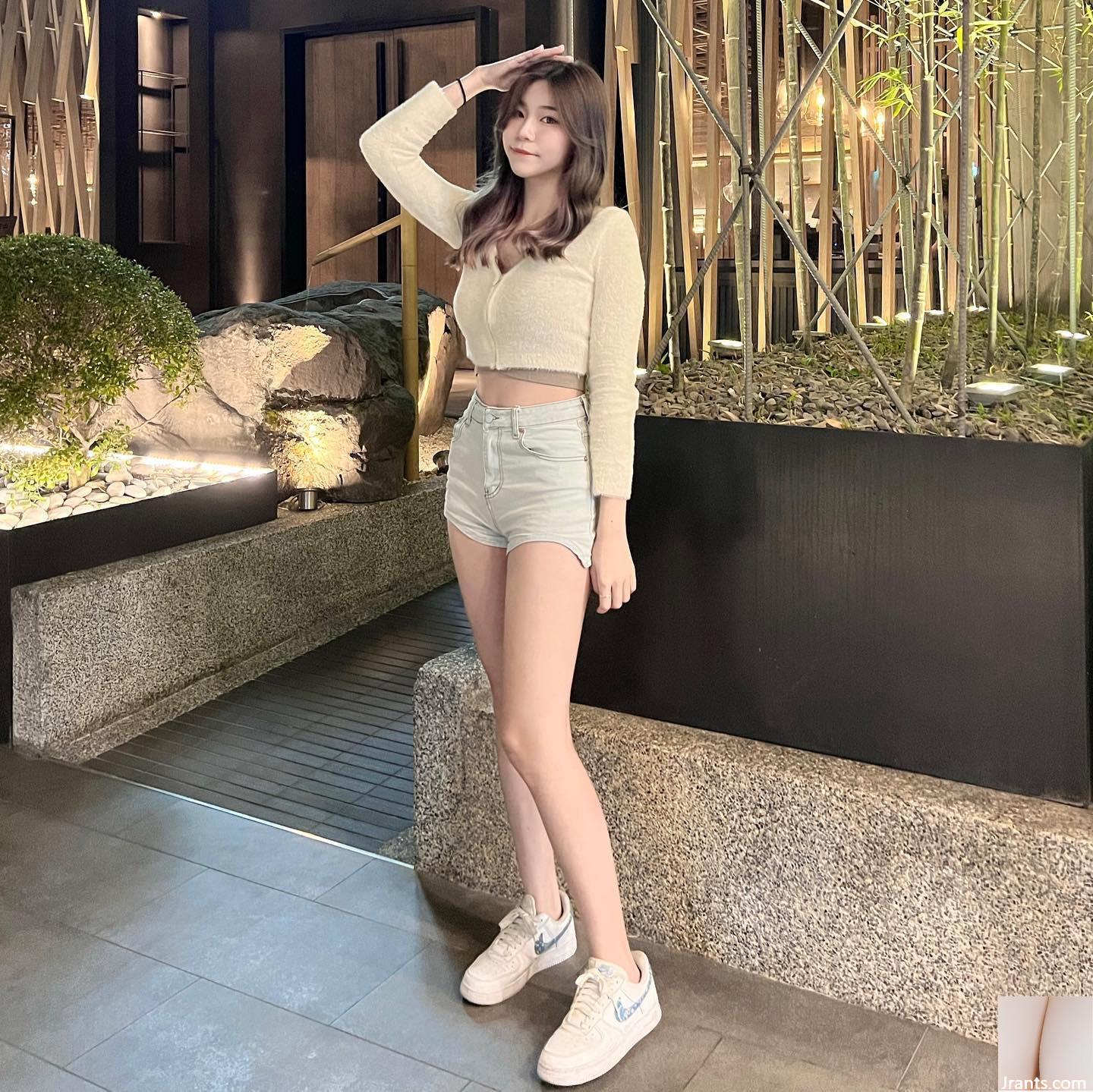 Một cám dỗ vú thon gọn và tính khí “Chen” và cơ thể mỏng (22p) - Ảnh 13