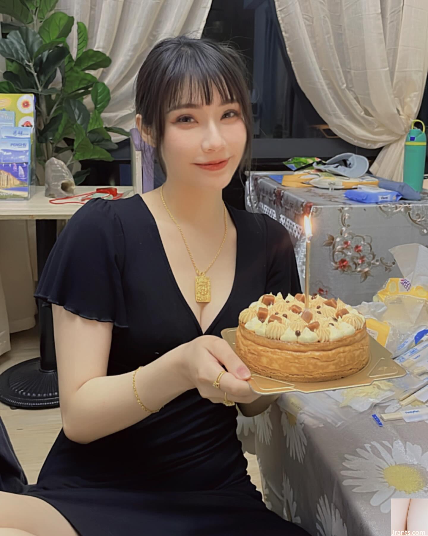 Người nổi tiếng trên internet nổi tiếng “Li Chenxi” cho thấy con số đầy đủ và nóng bỏng của cô ấy (18p) - Ảnh 8