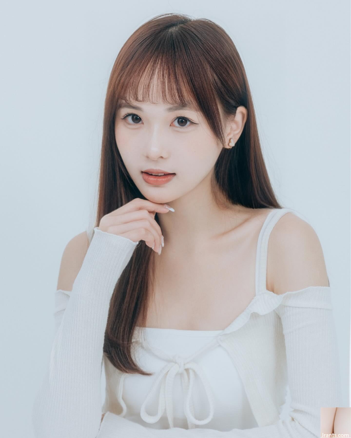 Tính khí thanh lịch đến nỗi “kẹo sữa Chen” cho thấy bộ ngực và khuôn mặt mềm mại và mềm mại của cô ấy cũng là siêu (18p) - Ảnh 14