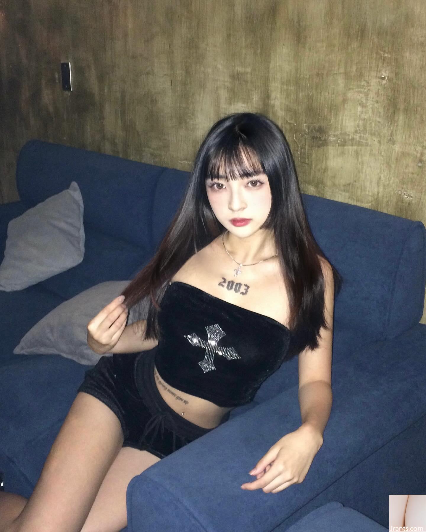 Đường cong Hot S “Bài hát VV” quá nóng (22p) - Ảnh 17