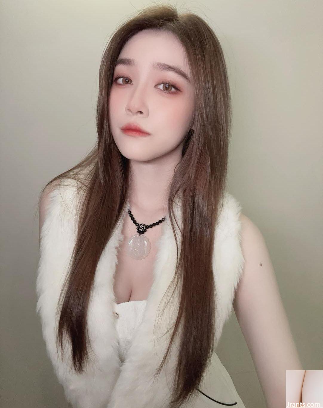 Khuôn mặt nhỏ toát lên bầu không khí trẻ trung “Kaiqi K7” ngực đẹp rất thú vị (16p) - Ảnh 13