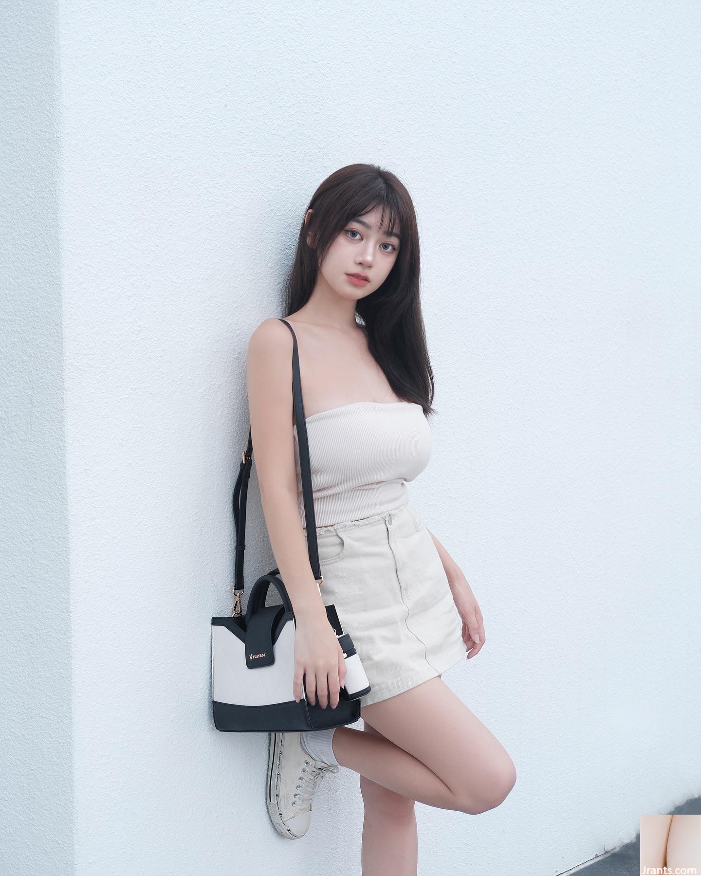 Một cơ thể nóng bỏng quyến rũ “Yihan” và khuôn mặt siêu đẹp trai (14p) - Ảnh 2