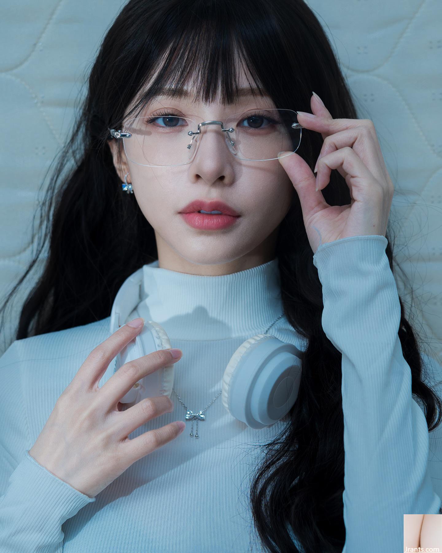 Body nóng “Xiao Zhichan Iris” có một đường cong rất quyến rũ (10p) - Ảnh 4