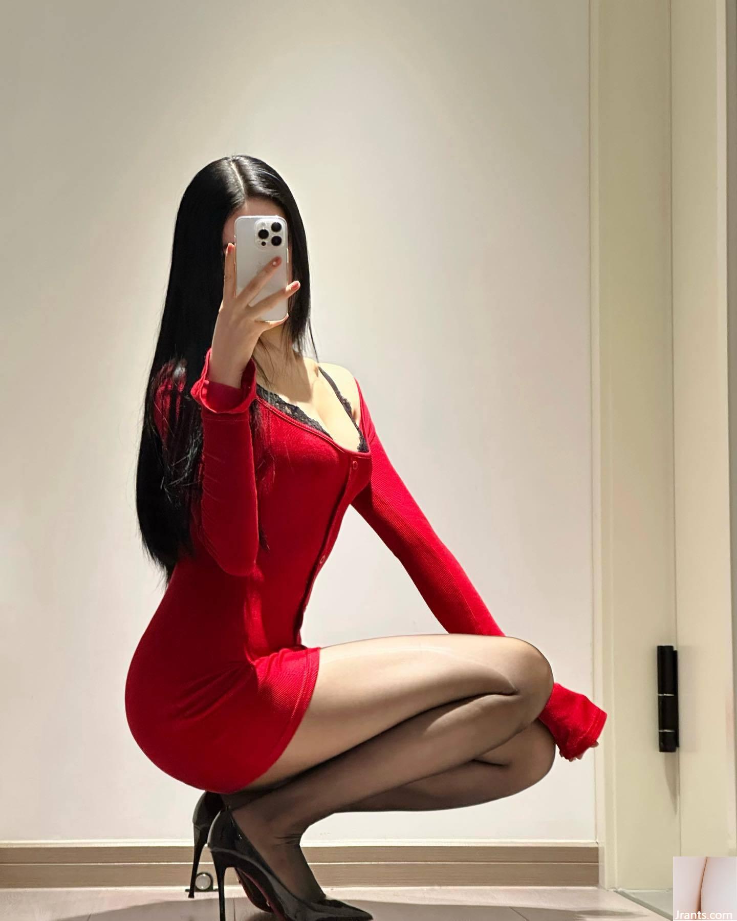 Cô gái xinh đẹp và đẹp trai “chị gái hiền lành Tina” đã phơi bày những đường cong hình người bạo lực của mình (13p) - Ảnh 11