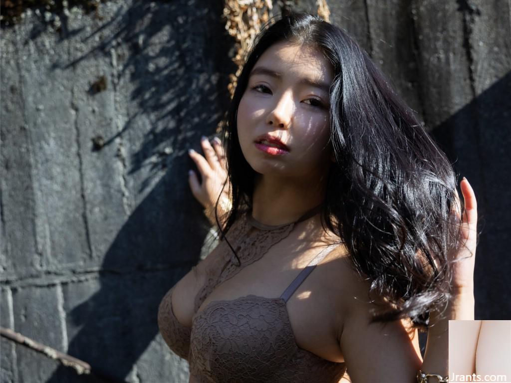 Hiiragi Saeko (Photobook) Photobook “Mãi mãi với bạn” (68 trang) - Ảnh 34