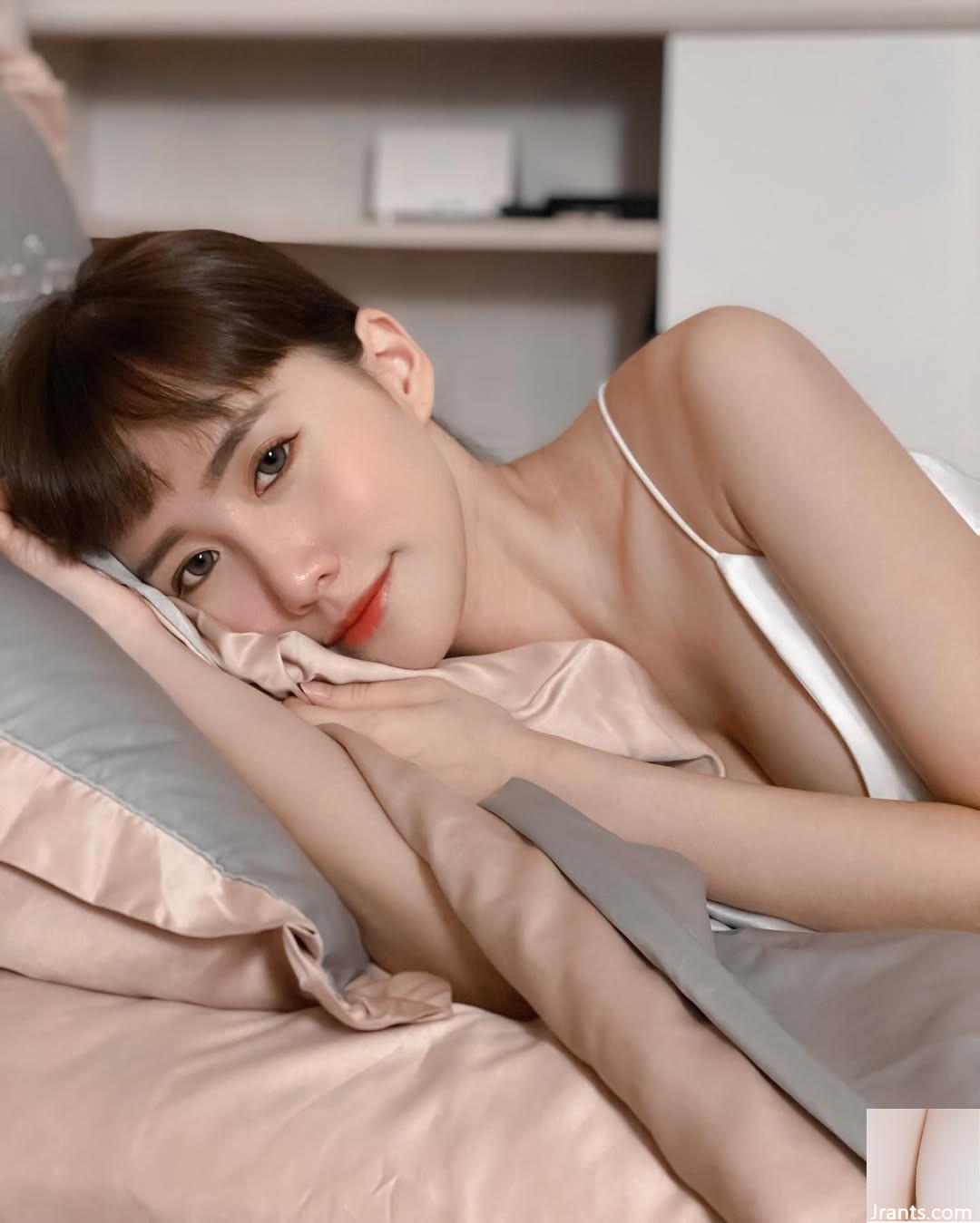 Vẻ đẹp nóng tính “Cherhsieh” có làn da trắng và mềm cho thấy sự cám dỗ của những quả bóng đôi (46p) - Ảnh 31