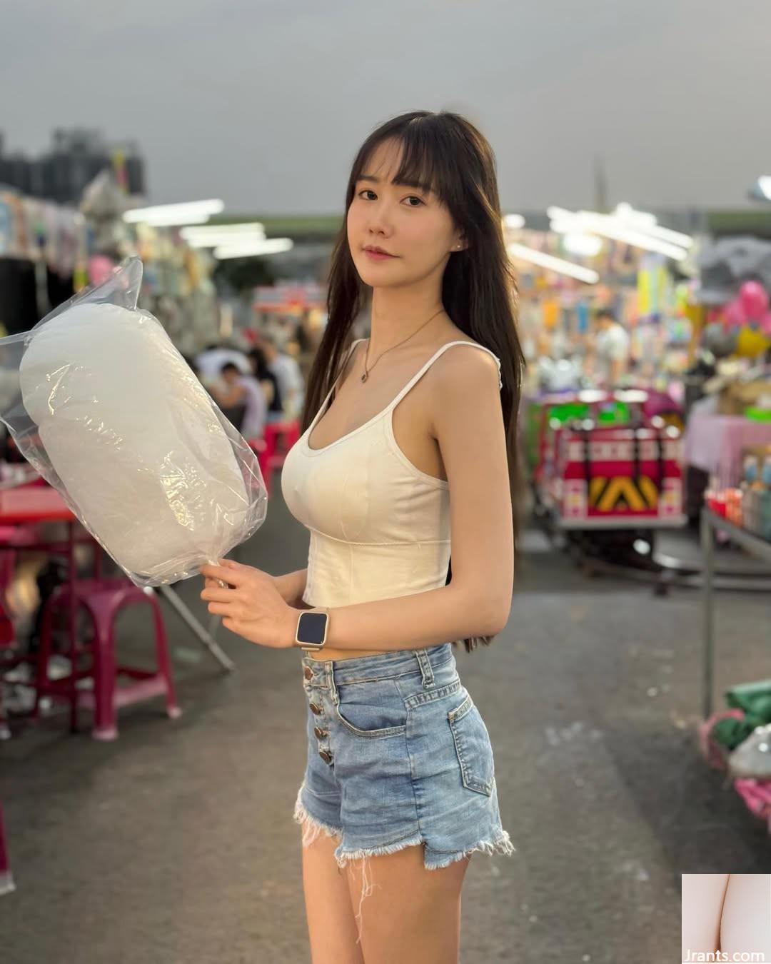 Vẻ đẹp nóng tính “Cherhsieh” có làn da trắng và mềm cho thấy sự cám dỗ của những quả bóng đôi (46p) - Ảnh 36