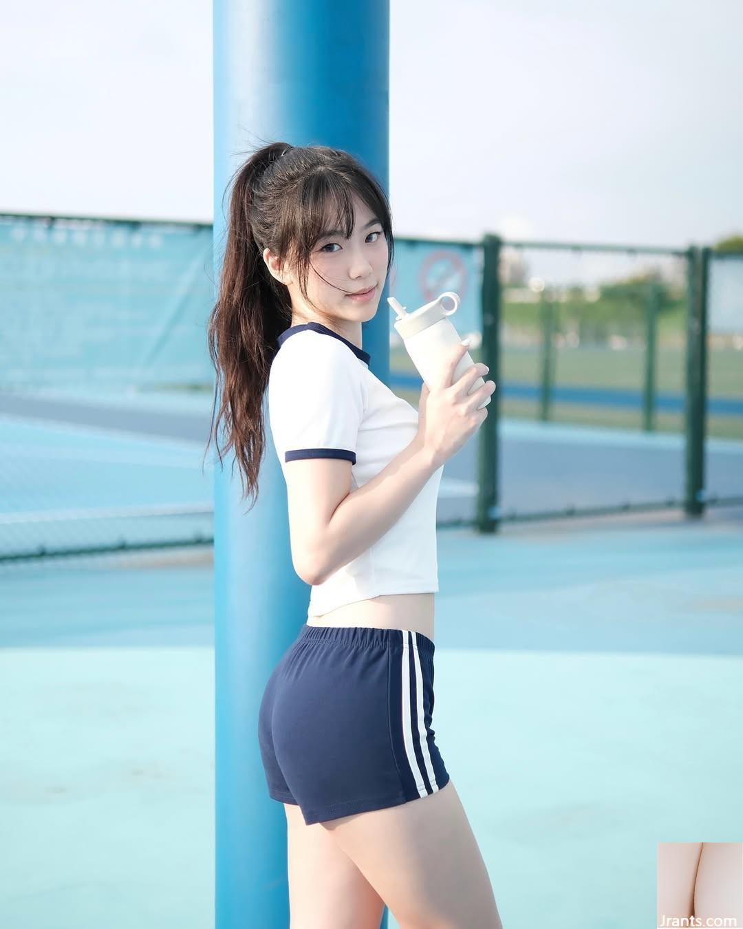 Khuôn mặt đẹp và dễ thương “thiếu niên” chụp ảnh chụp ảnh không giới hạn (28p) - Ảnh 15