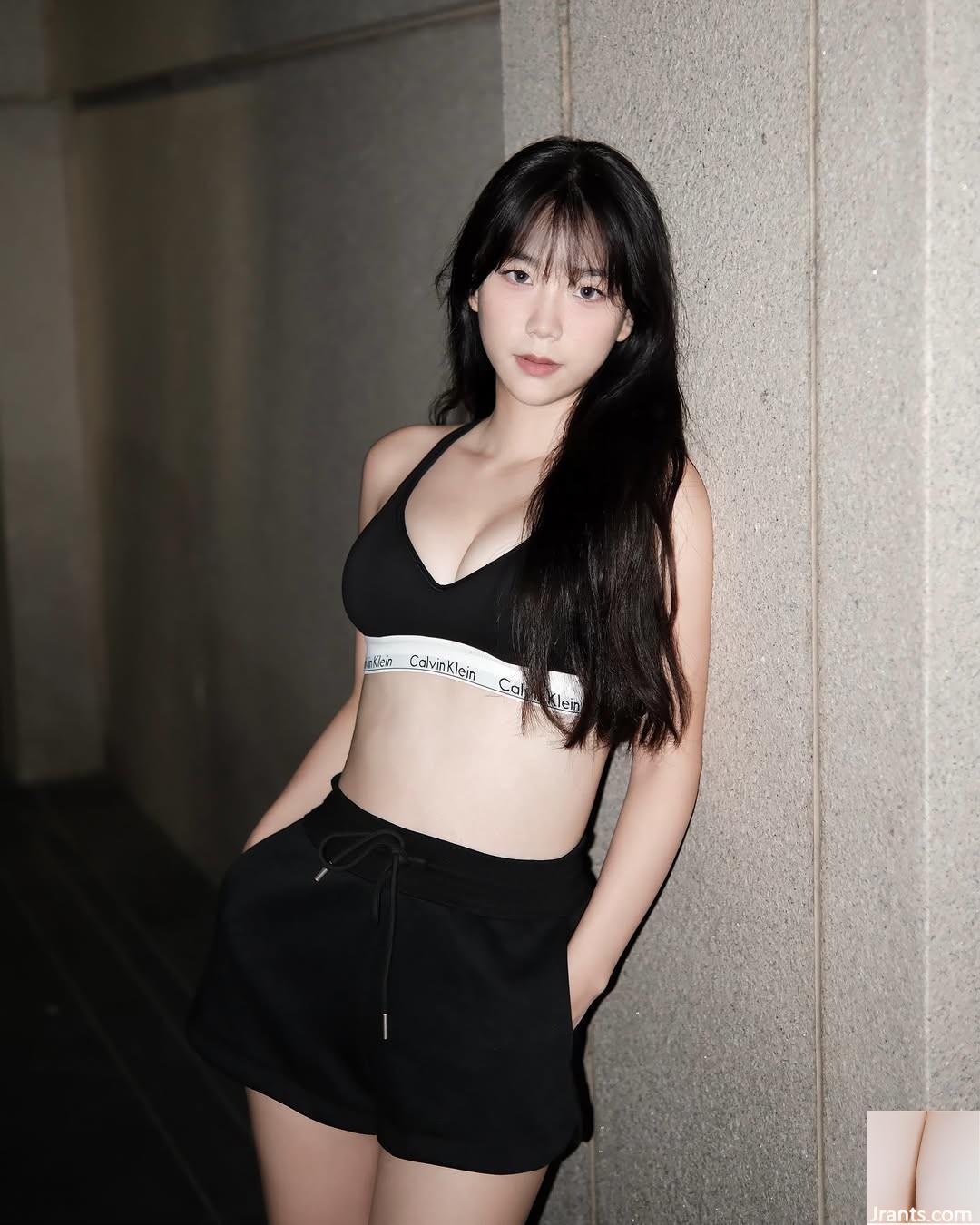 Khuôn mặt đẹp và dễ thương “thiếu niên” chụp ảnh chụp ảnh không giới hạn (28p) - Ảnh 3