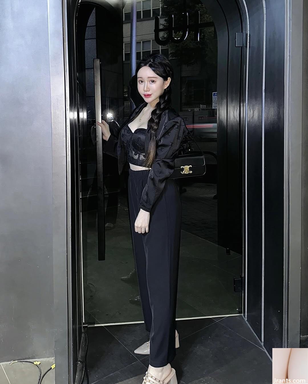 Sự quyến rũ hấp dẫn hoàn hảo “Miqi Miki” quyến rũ ngoạn mục (30p) - Ảnh 5