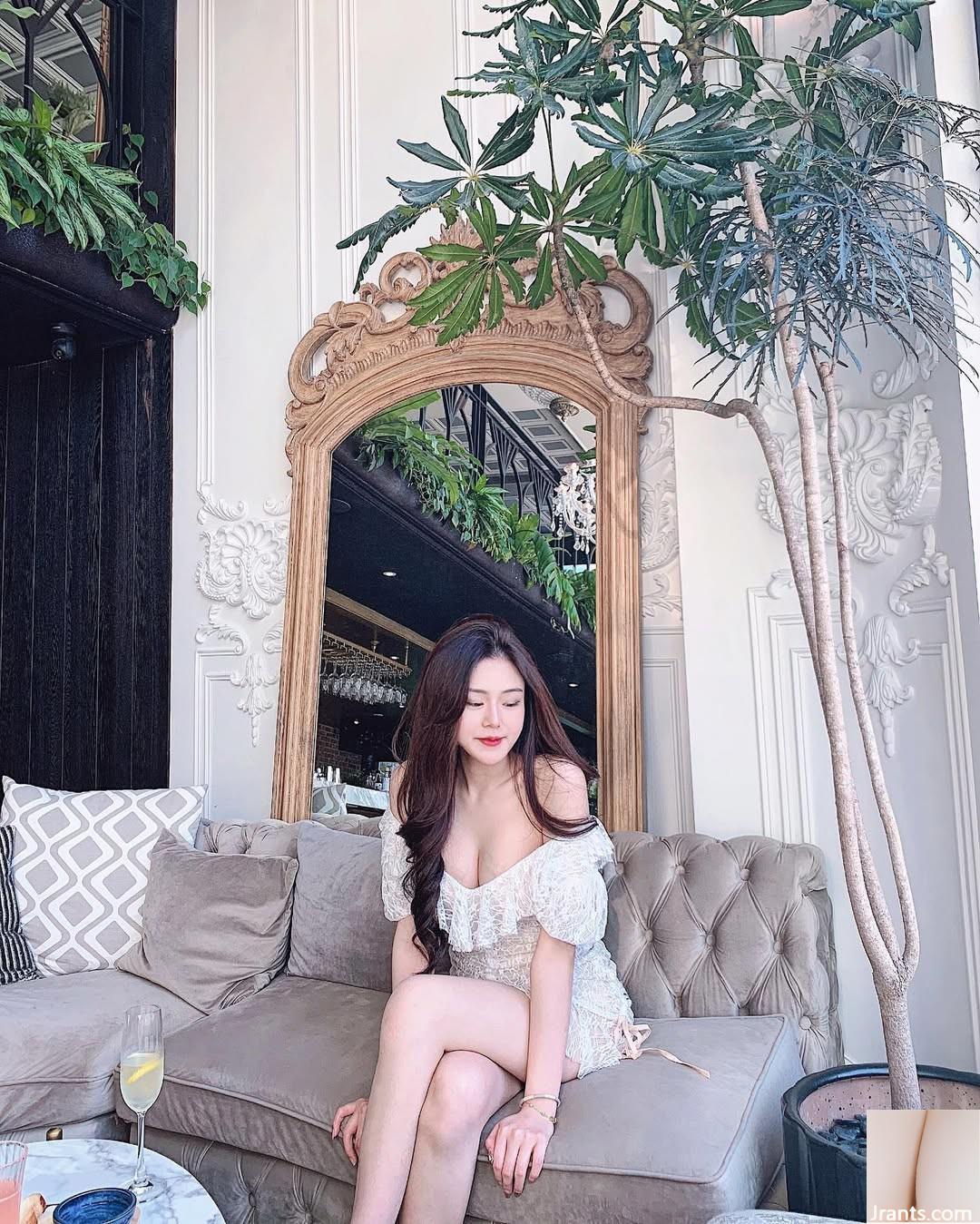 Đường cong cơ thể mảnh khảnh “Hua Hua” ngọt ngào và gợi cảm (37p) - Ảnh 4