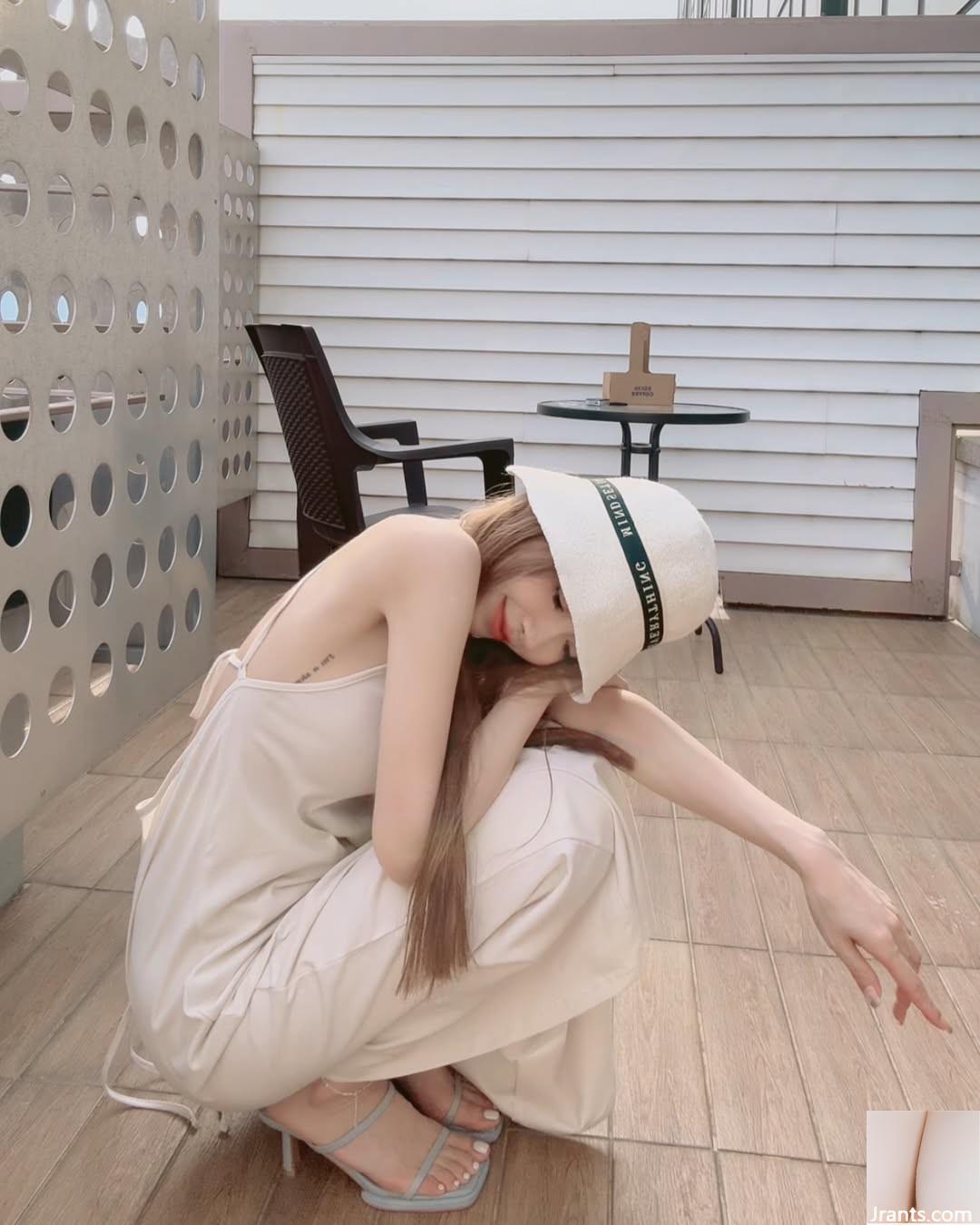 Nữ thần chân dài “Liu Mujie” có vẻ ngoài mới mẻ, siêu ngọt ngào và đầy tính khí (32p) - Ảnh 6