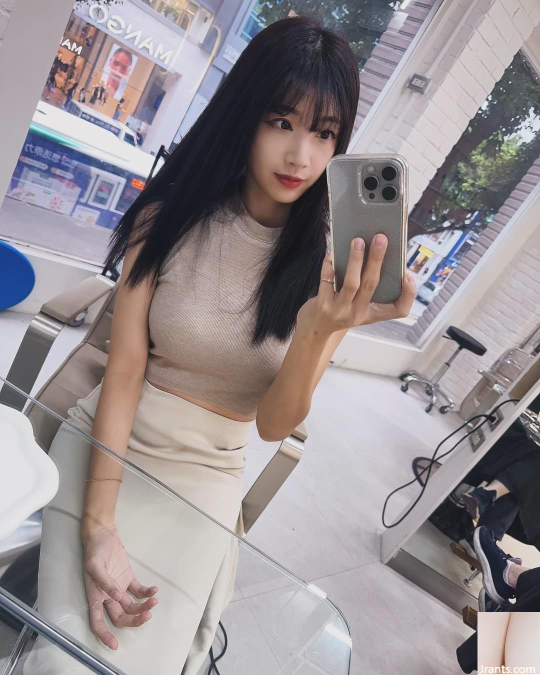 Siêu nóng và ngọt ngào cô gái xinh đẹp mặc quần áo gợi cảm! “BB” cho thấy con số quỷ dữ (32p) - Ảnh 32