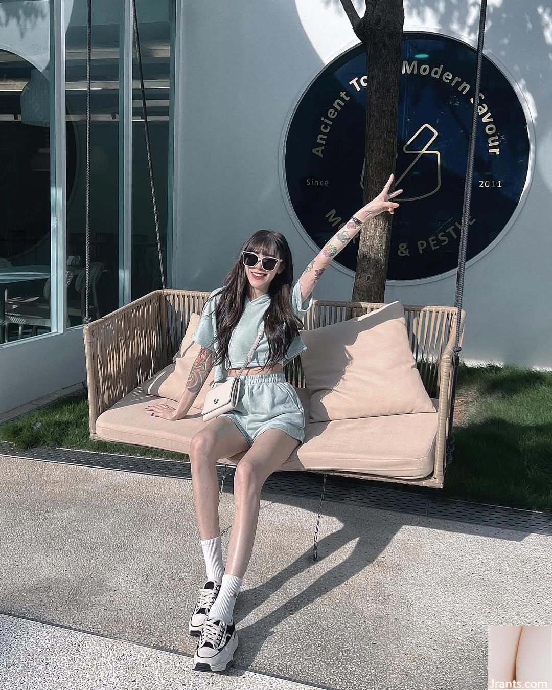 Cái nhìn trẻ thật đáng yêu. - Ảnh 8