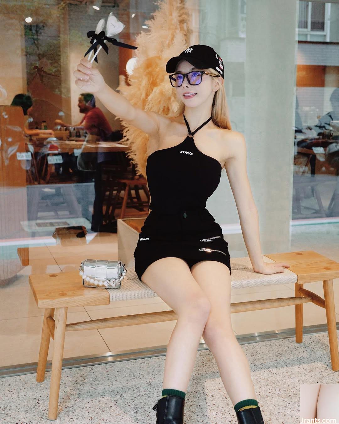 Nữ thần xinh đẹp “Wu Yixuan” đầy đủ và đầy xung quanh, quá dữ dội và quyến rũ trên máy ảnh (25p) - Ảnh 10